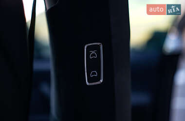 Внедорожник / Кроссовер Tesla Model X 2022 в Львове