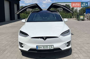 Внедорожник / Кроссовер Tesla Model X 2020 в 