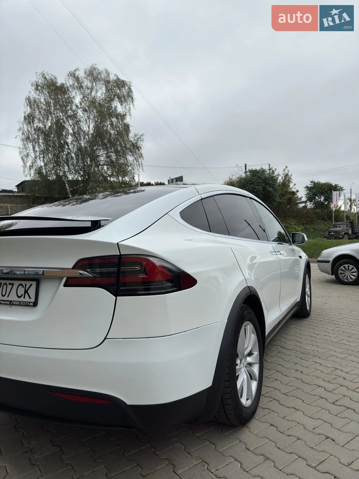 2017 Tesla Model X - мініатюра 3