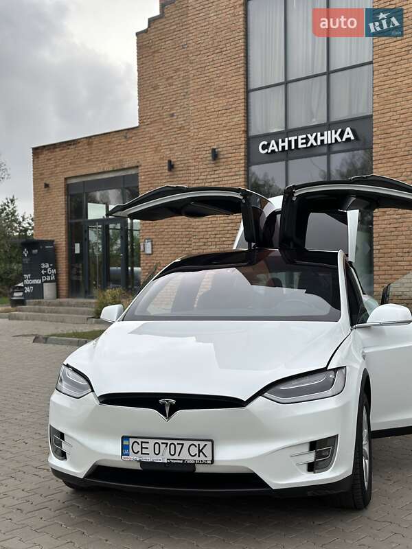 Tesla Model X 2017
