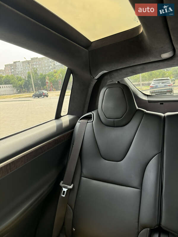 Позашляховик / Кросовер Tesla Model X 2018 в Черкасах