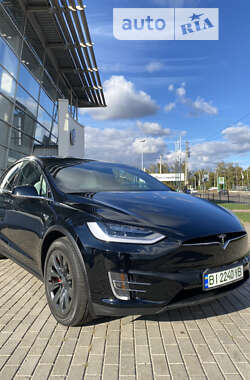 Позашляховик / Кросовер Tesla Model X 2019 в Полтаві