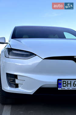 Позашляховик / Кросовер Tesla Model X 2019 в Одесі