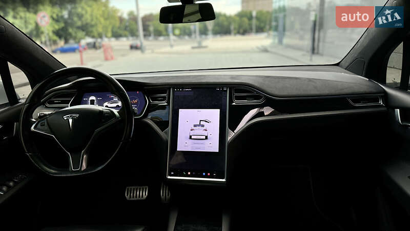 Внедорожник / Кроссовер Tesla Model X 2016 в Харькове фото 13 Внедорожник / Кроссовер Tesla Model X 2016 в Харькове