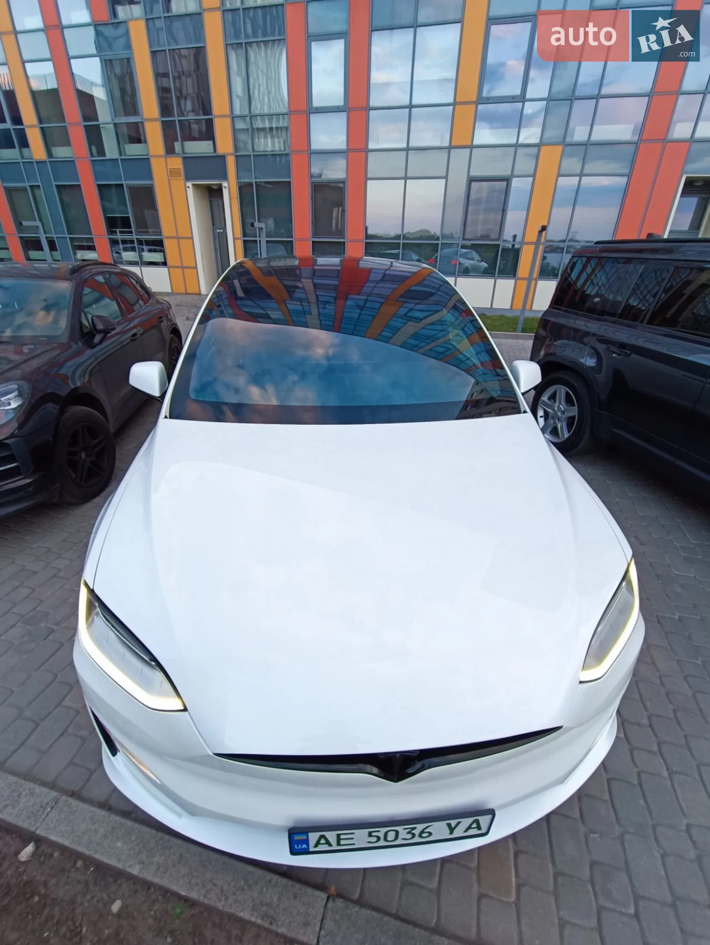 2022 Tesla Model X - мініатюра 3