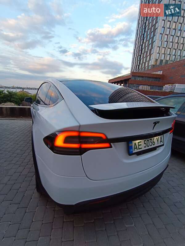 Позашляховик / Кросовер Tesla Model X 2022 в Дніпрі