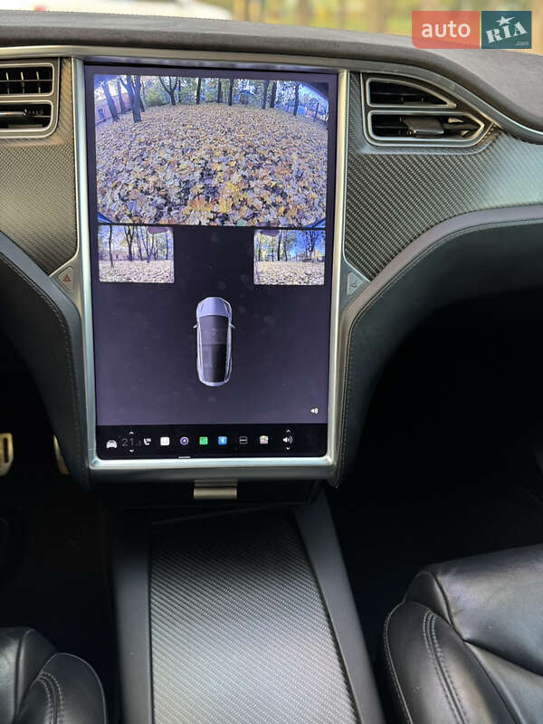Внедорожник / Кроссовер Tesla Model X 2017 в 