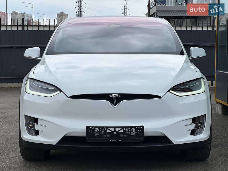 Позашляховик / Кросовер Tesla Model X 2018 в Києві фото 2 Позашляховик / Кросовер Tesla Model X 2018 в Києві