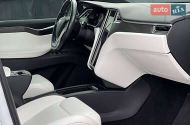 Внедорожник / Кроссовер Tesla Model X 2018 в Киеве
