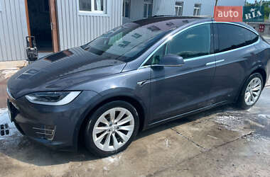 Внедорожник / Кроссовер Tesla Model X 2018 в 