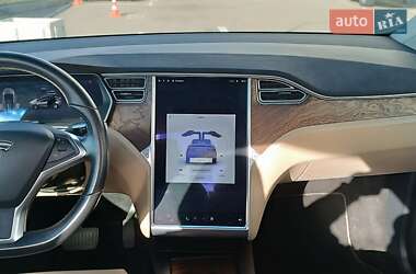 Внедорожник / Кроссовер Tesla Model X 2016 в 