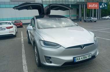 Позашляховик / Кросовер Tesla Model X 2017 в Одесі