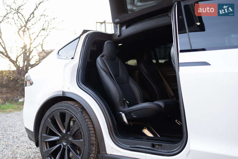 Позашляховик / Кросовер Tesla Model X 2022 в Тернополі