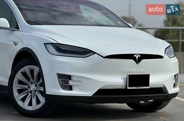 Внедорожник / Кроссовер Tesla Model X 2017 в Белой Церкви