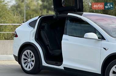 Внедорожник / Кроссовер Tesla Model X 2017 в Белой Церкви