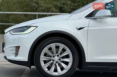 Внедорожник / Кроссовер Tesla Model X 2017 в Белой Церкви