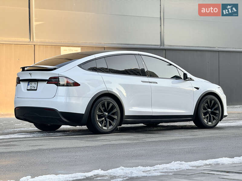 Внедорожник / Кроссовер Tesla Model X 2022 в Киеве