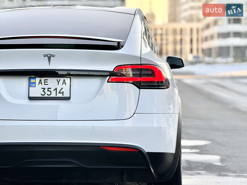 Внедорожник / Кроссовер Tesla Model X 2022 в Киеве