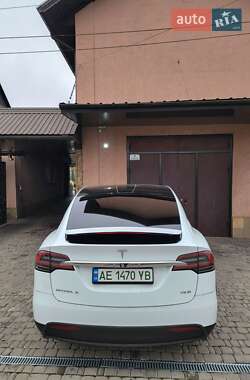 Внедорожник / Кроссовер Tesla Model X 2018 в Кривом Роге