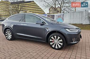 Позашляховик / Кросовер Tesla Model X 2020 в Трускавці