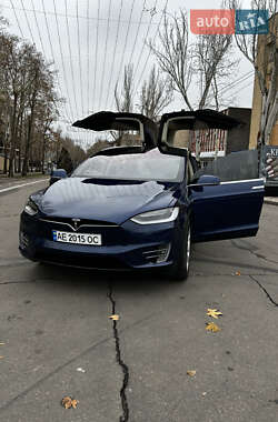 Внедорожник / Кроссовер Tesla Model X 2017 в Кривом Роге