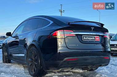 Позашляховик / Кросовер Tesla Model X 2016 в Львові