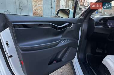 Внедорожник / Кроссовер Tesla Model X 2018 в Белой Церкви фото 8 Внедорожник / Кроссовер Tesla Model X 2018 в Белой Церкви