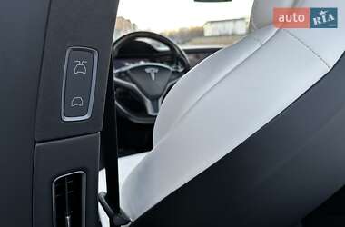 Внедорожник / Кроссовер Tesla Model X 2018 в Белой Церкви фото 10 Внедорожник / Кроссовер Tesla Model X 2018 в Белой Церкви