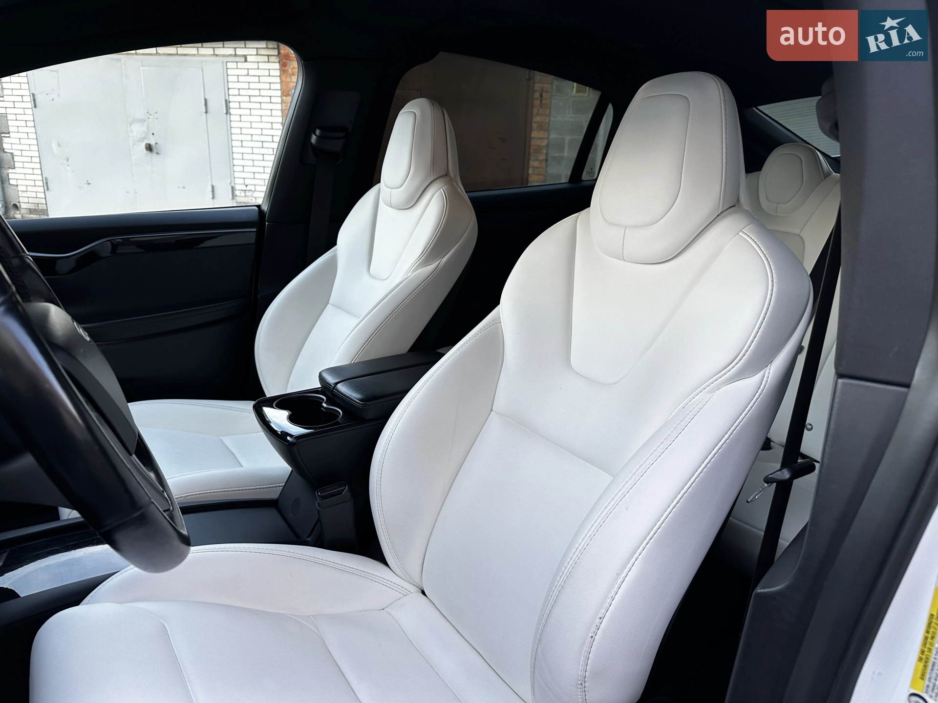 2018 Tesla Model X - мініатюра 16