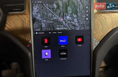 Внедорожник / Кроссовер Tesla Model X 2019 в Ровно