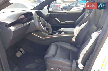 Позашляховик / Кросовер Tesla Model X 2023 в 