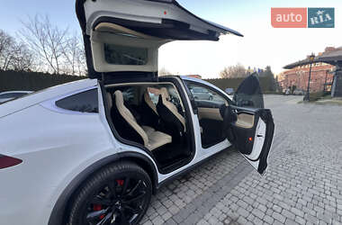 Внедорожник / Кроссовер Tesla Model X 2016 в Львове