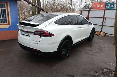 Внедорожник / Кроссовер Tesla Model X 2017 в 