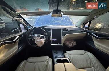 Внедорожник / Кроссовер Tesla Model X 2017 в 