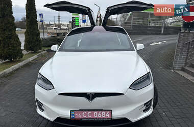 Позашляховик / Кросовер Tesla Model X 2020 в Львові