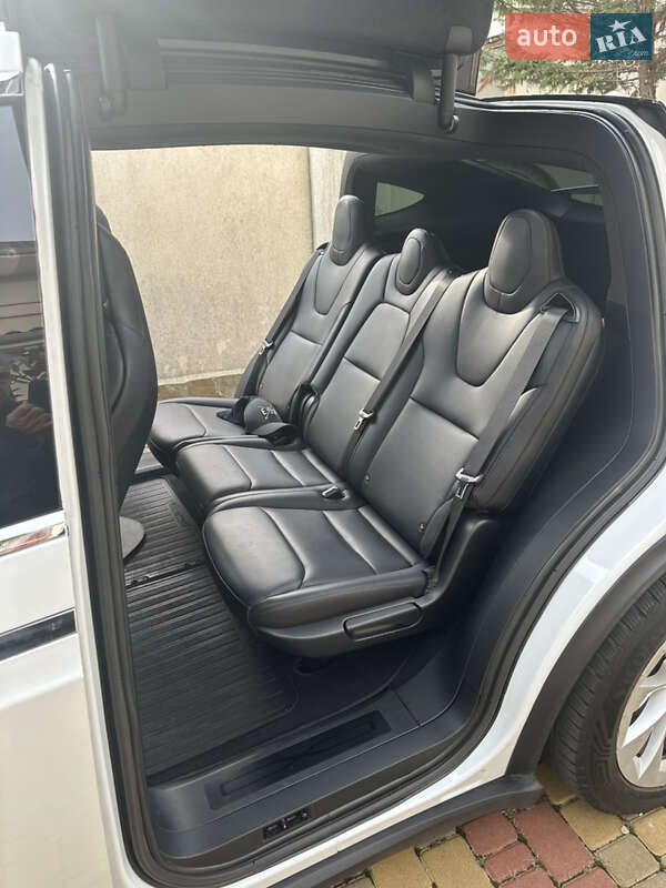 Позашляховик / Кросовер Tesla Model X 2018 в Одесі
