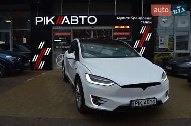 Внедорожник / Кроссовер Tesla Model X 2019 в 