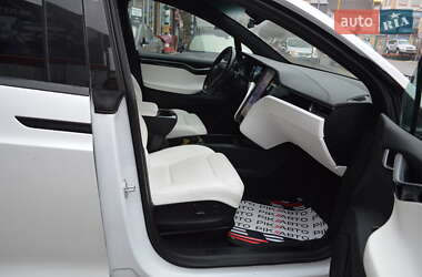 Внедорожник / Кроссовер Tesla Model X 2019 в 