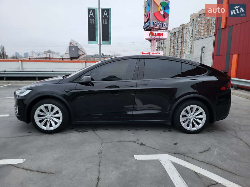 Позашляховик / Кросовер Tesla Model X 2020 в Києві