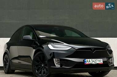 Позашляховик / Кросовер Tesla Model X 2017 в Тернополі