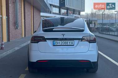 Позашляховик / Кросовер Tesla Model X 2022 в 