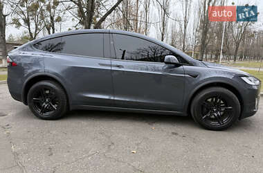 Внедорожник / Кроссовер Tesla Model X 2019 в 
