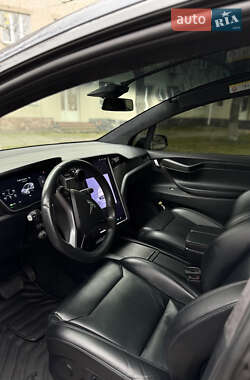 Внедорожник / Кроссовер Tesla Model X 2019 в 