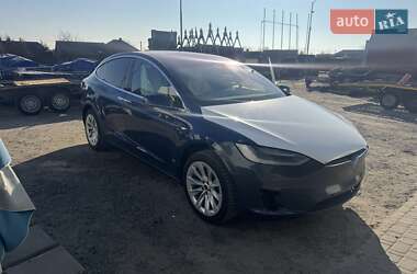 Внедорожник / Кроссовер Tesla Model X 2019 в 