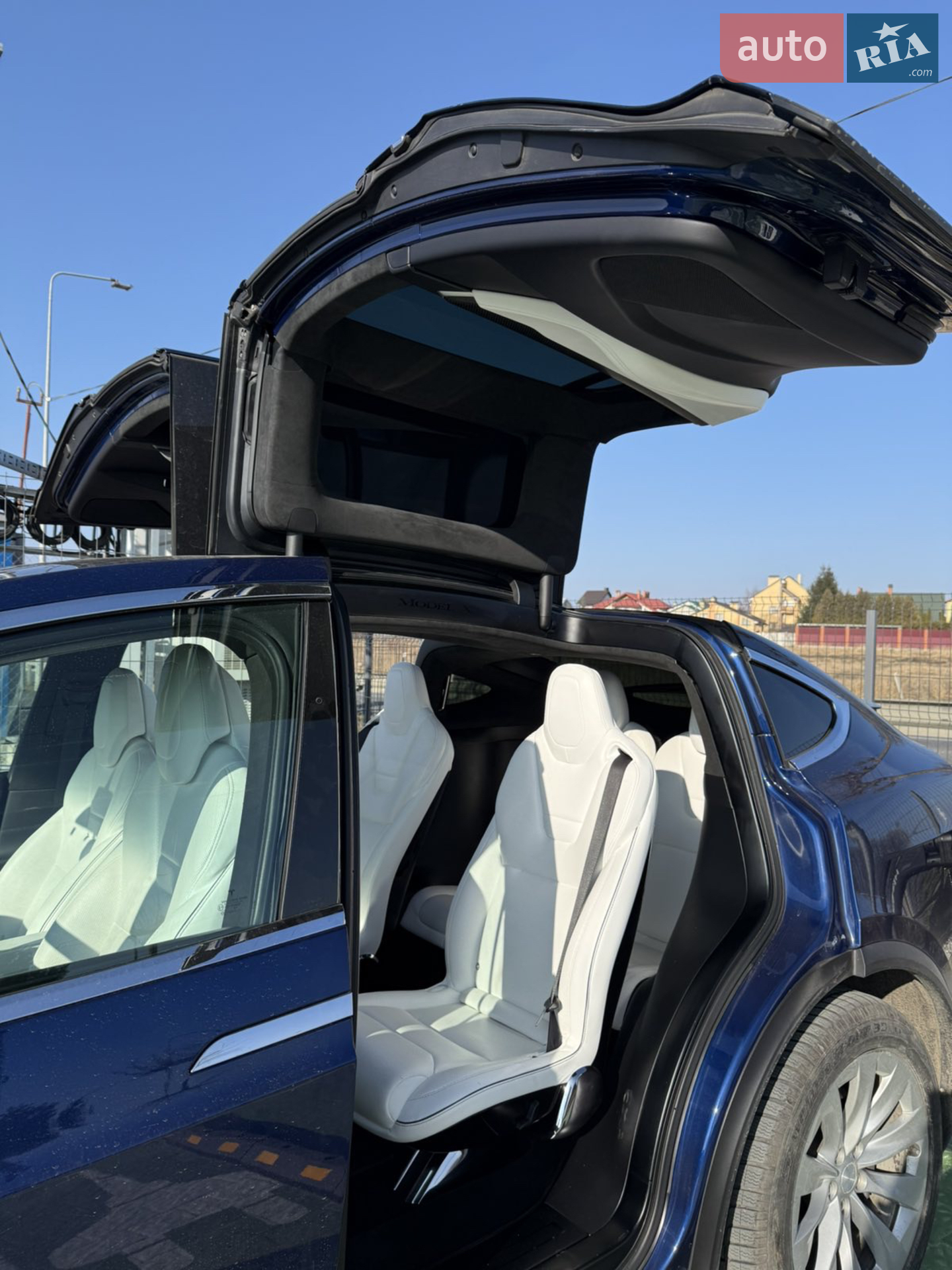 2016 Tesla Model X - мініатюра 10