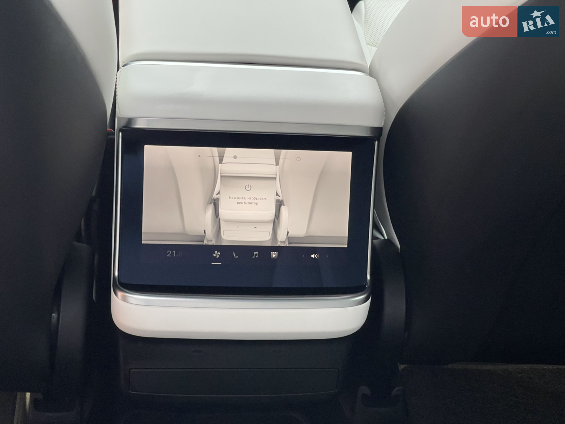 2022 Tesla Model X - мініатюра 19