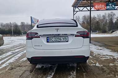 Внедорожник / Кроссовер Tesla Model X 2016 в 