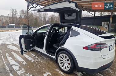 Внедорожник / Кроссовер Tesla Model X 2016 в 