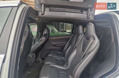 Внедорожник / Кроссовер Tesla Model X 2016 в 
