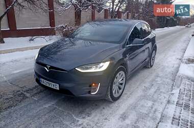 Внедорожник / Кроссовер Tesla Model X 2017 в Киеве